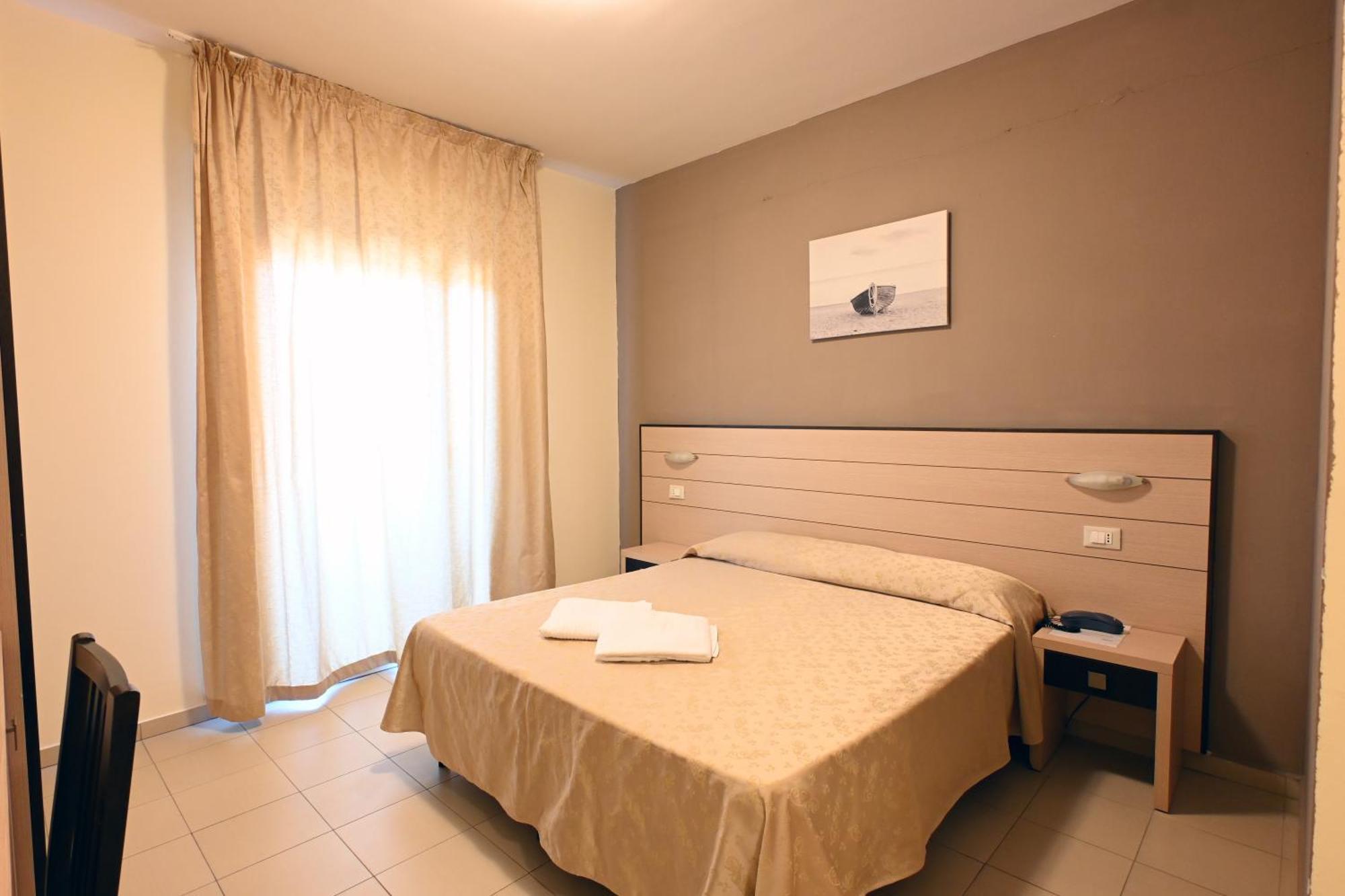 Hotel Paradiso Verde Marina Di Bibbona Exterior photo